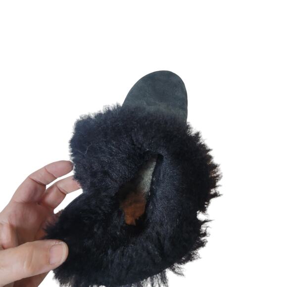 UGG Mini Bailey Suede and Shearling Boots Women's Size 9 - Picture 7 of 10